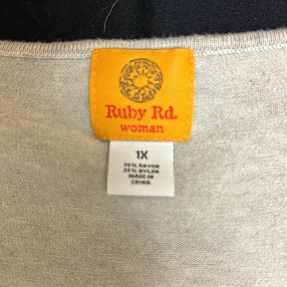 Plus size Ruby Rd. Sleeveless sweater - Picture 3 of 4